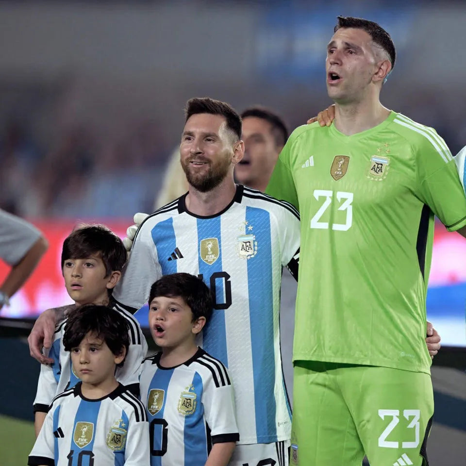 MESSI #10 Signature Version Argentina 1:1 Home Fans Jersey (3 Stars 3星 签名和图版) ★★ Detail 3