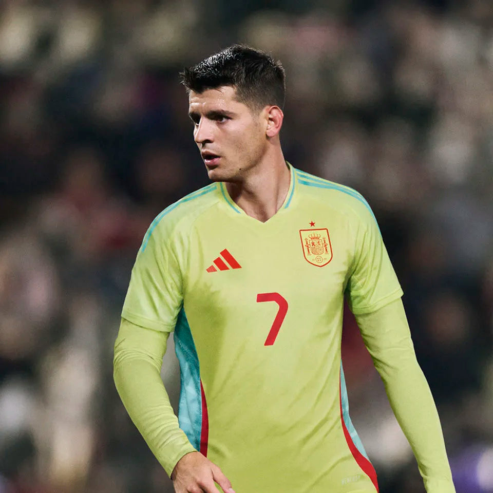 2024/25 Spain Away Yellow Player Version Long Sleeve Jersey Detail 1