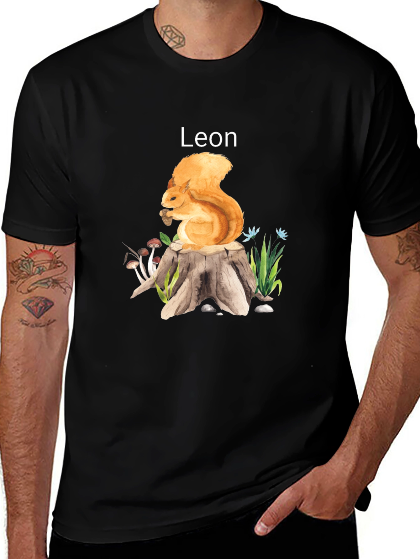 Squirrel Leon T-Shirt - Nature Lover Tee