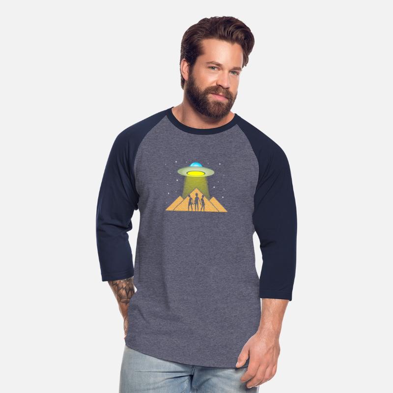 Alien UFO Pyramid