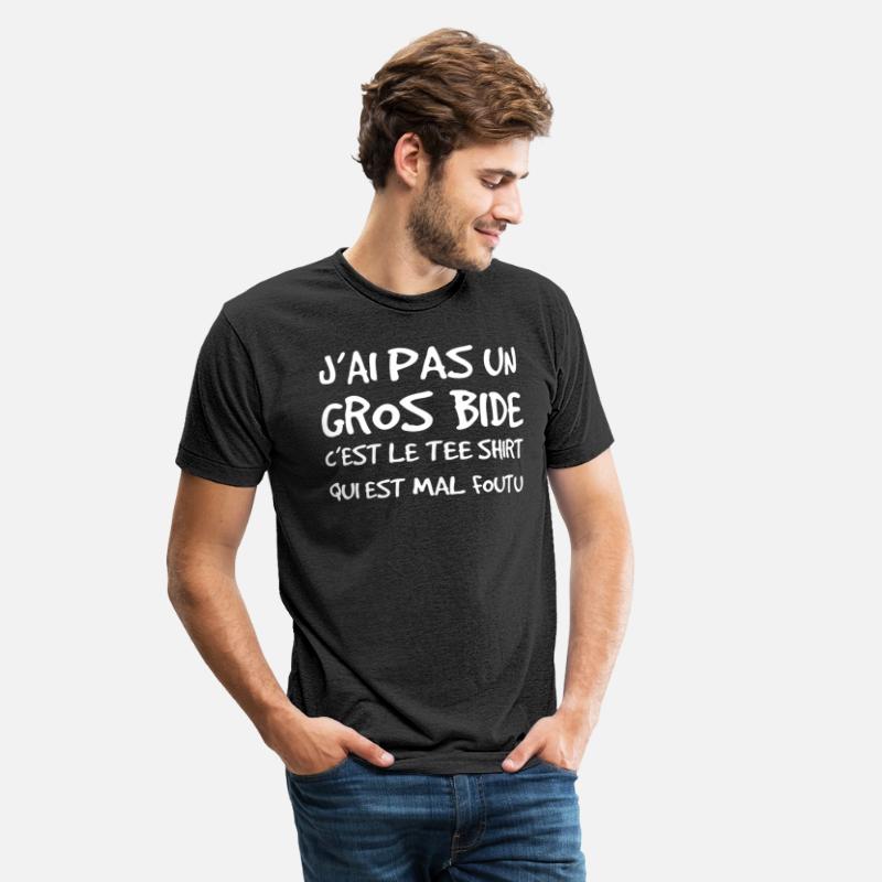 J'ai pas un gros bide c'est le tee shirt qui est